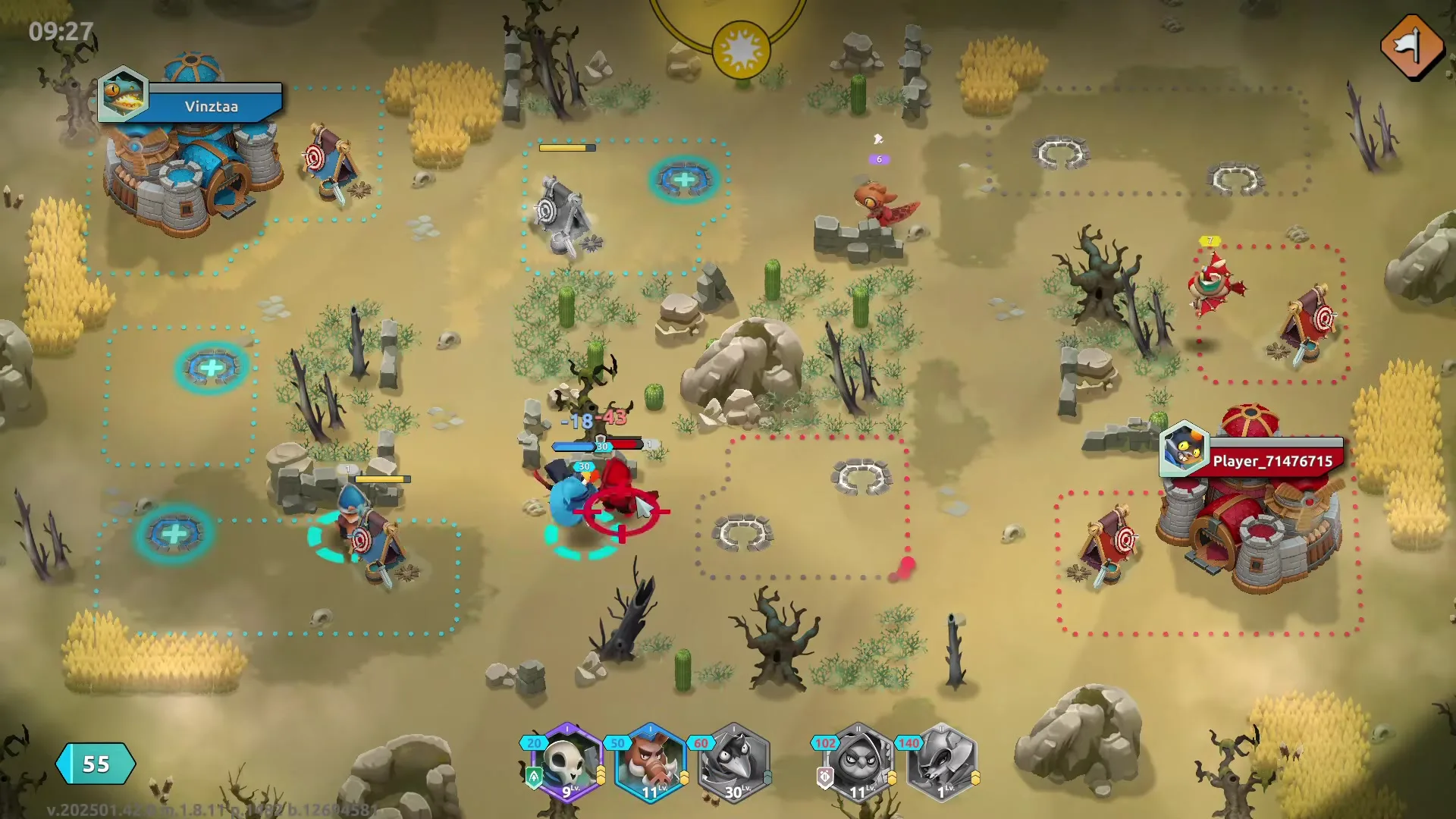 En una captura de pantalla del juego Wild Forest, se observa un combate entre las bases de los jugadores Vinztaa y Player_71476715 en un entorno desértico con cactus y árboles secos.